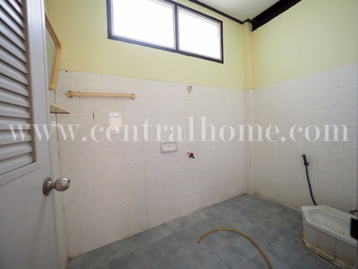 บ้านเดี่ยว-หมู่บ้าน-ช-รุ่งเรือง-6-บางบัวทอง