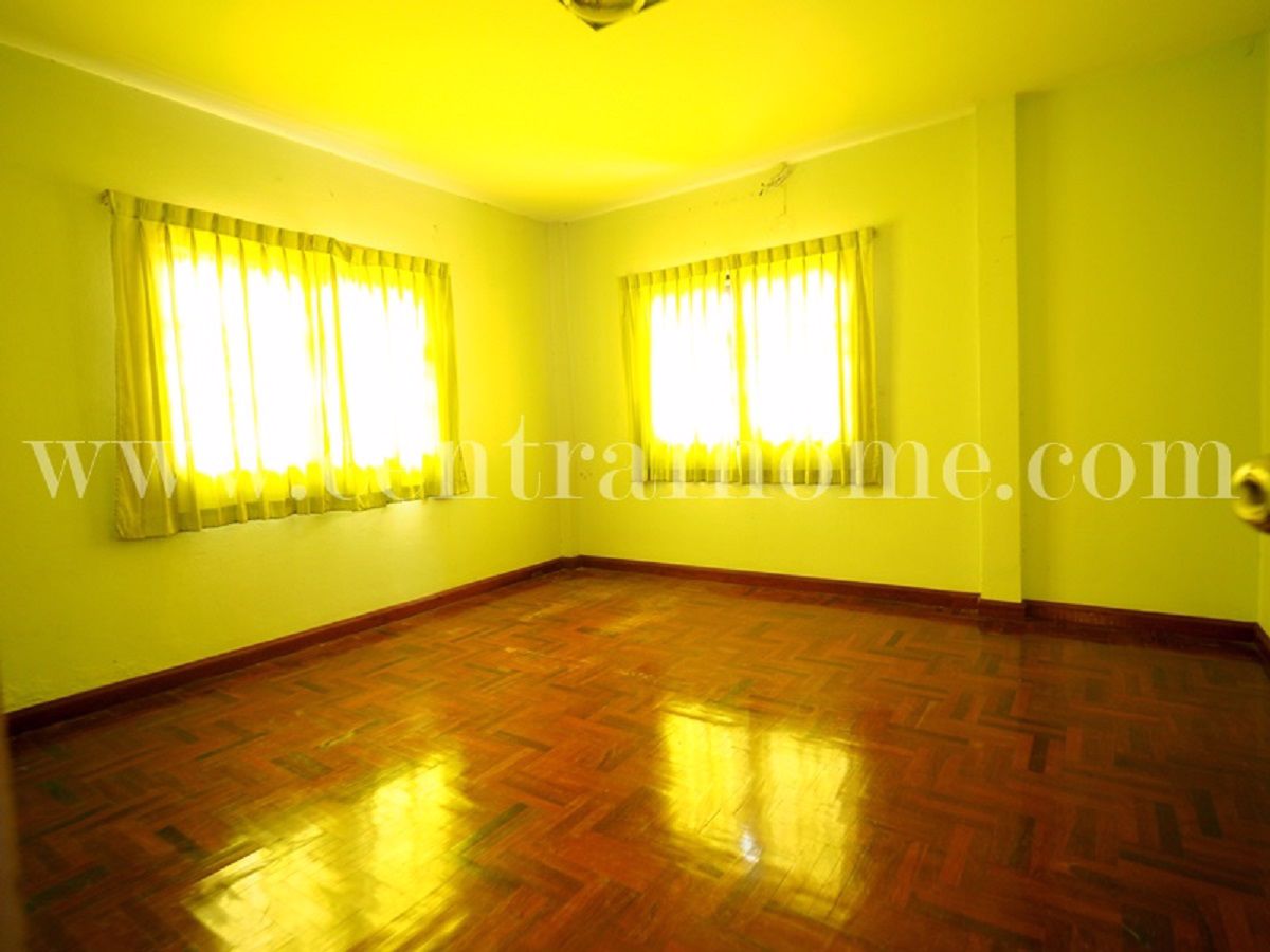 บ้านเดี่ยว-หมู่บ้าน-ช-รุ่งเรือง-6-บางบัวทอง