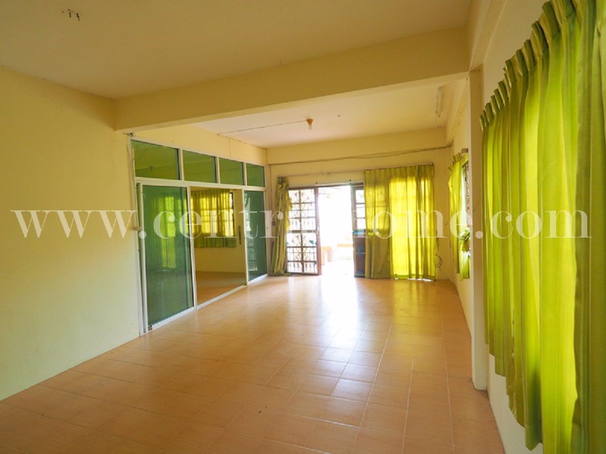 บ้านเดี่ยว-หมู่บ้าน-ช-รุ่งเรือง-6-บางบัวทอง