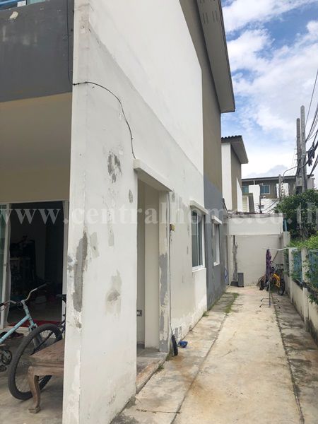 ทาวน์โฮม-ซิตี้เซนส์-วัชรพล-หลังมุม-ขายพร้อมผู้เช่า