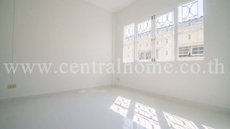 ทาวน์​เฮ้าส์​ชัยพฤกษ์​-บุศรินทร์​-ลำลูกกา​คลอง2-​-ตกแต่งใหม่​-ใกล้รถไฟฟ้าฯ