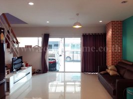 ทาวน์โฮม-เดอะ-ทรัสต์-ทาวน์-ราชพฤกษ์-รัตนาธิเบศร์-ห้องริม