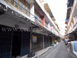 ตึกแถว-3-ชั้นครึ่ง-ประชาราษฎร์-สาย-1-ซอยอาทรอุปถัมภ์