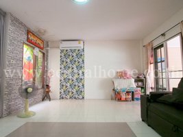 ขายทาวน์เฮ้าส์-หมู่บ้าน-จันทกานต์-เพิ่มสิน-58-ขายถูก