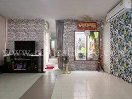 ขายทาวน์เฮ้าส์-หมู่บ้าน-จันทกานต์-เพิ่มสิน-58-ขายถูก