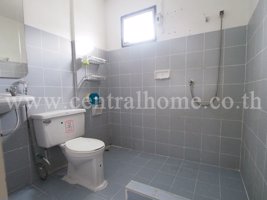 ขายทาวน์เฮ้าส์-บัวทอง-คลองถนน-หน้าบ้านติดสวนสาธารณะ