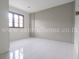 ขายทาวน์เฮ้าส์-บัวทอง-คลองถนน-หน้าบ้านติดสวนสาธารณะ