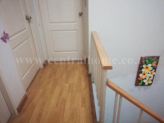 ทาวน์โฮม-เดอะ-คัลเลอร์-พรีเมียม-ติวานนท์