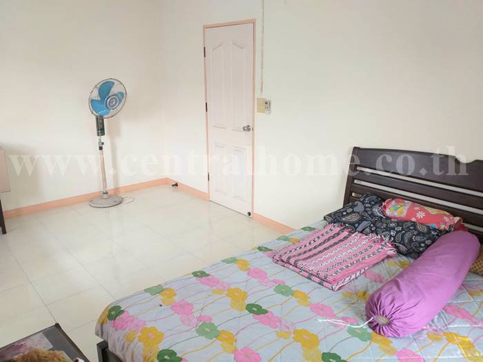 ทาวน์เฮ้าส์-หมู่บ้าน-ลัดดาวิลล์-1-2-บางกรวย-ไทรน้อย-หลังมุม