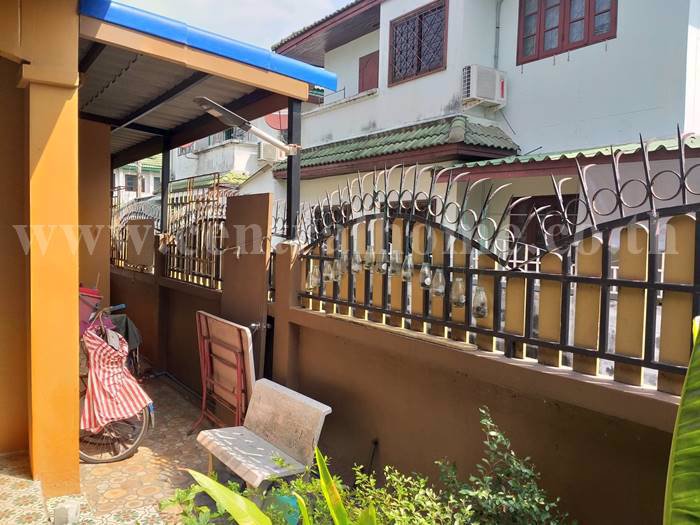 ทาวน์เฮ้าส์-หมู่บ้าน-ลัดดาวิลล์-1-2-บางกรวย-ไทรน้อย-หลังมุม