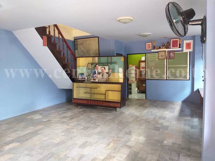 ทาวน์เฮ้าส์-หมู่บ้าน-ลัดดาวิลล์-1-2-บางกรวย-ไทรน้อย-หลังมุม