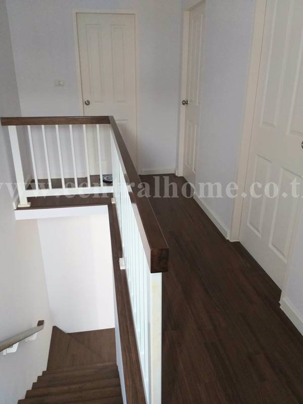 ทาวน์โฮม-หมู่บ้าน-ทาวน์-อเวนิว-ซิกซ์ตี้-วิภาวดี-60-ใกล้รถไฟฟ้า