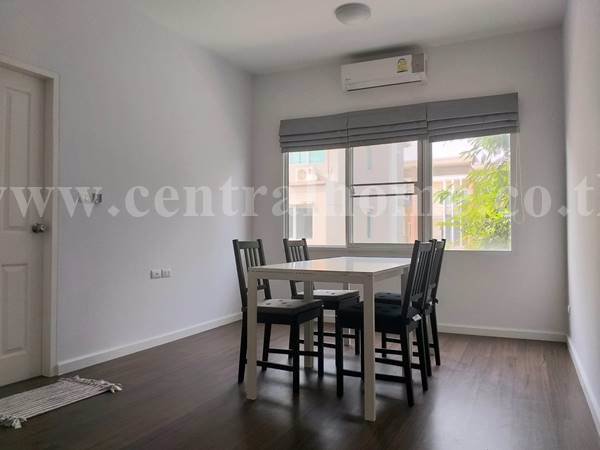 ทาวน์โฮม-หมู่บ้าน-ทาวน์-อเวนิว-ซิกซ์ตี้-วิภาวดี-60-ใกล้รถไฟฟ้า