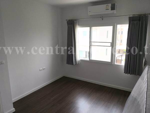 ทาวน์โฮม-หมู่บ้าน-ทาวน์-อเวนิว-ซิกซ์ตี้-วิภาวดี-60-ใกล้รถไฟฟ้า