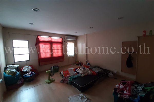 หมู่บ้าน-วงศ์ชัยนคร-ใกล้-mrt-บางรักใหญ่