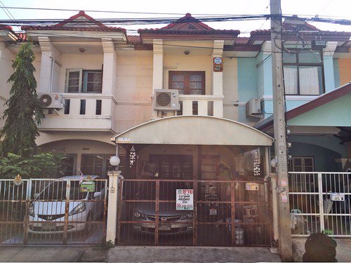 ทาวน์เฮ้าส์-พุทธชาด-บางบัวทอง-ใกล้รถไฟฟ้า-ห้างเซ็นทรัลเวสต์เกต-ราคาถูกที่สุด