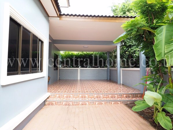 บ้านเดี่ยว-หมู่บ้าน-พาร์ค-วิลเลจ-บางบัวทอง-ถนนลำโพ