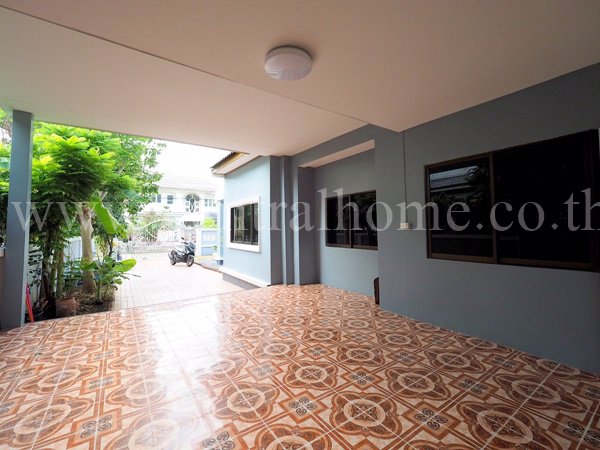 บ้านเดี่ยว-หมู่บ้าน-พาร์ค-วิลเลจ-บางบัวทอง-ถนนลำโพ