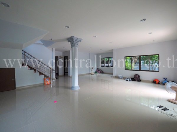 บ้านเดี่ยว-หมู่บ้าน-พาร์ค-วิลเลจ-บางบัวทอง-ถนนลำโพ