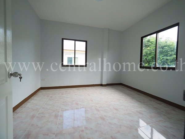 บ้านเดี่ยว-หมู่บ้าน-พาร์ค-วิลเลจ-บางบัวทอง-ถนนลำโพ