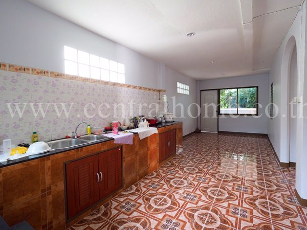 บ้านเดี่ยว-หมู่บ้าน-พาร์ค-วิลเลจ-บางบัวทอง-ถนนลำโพ