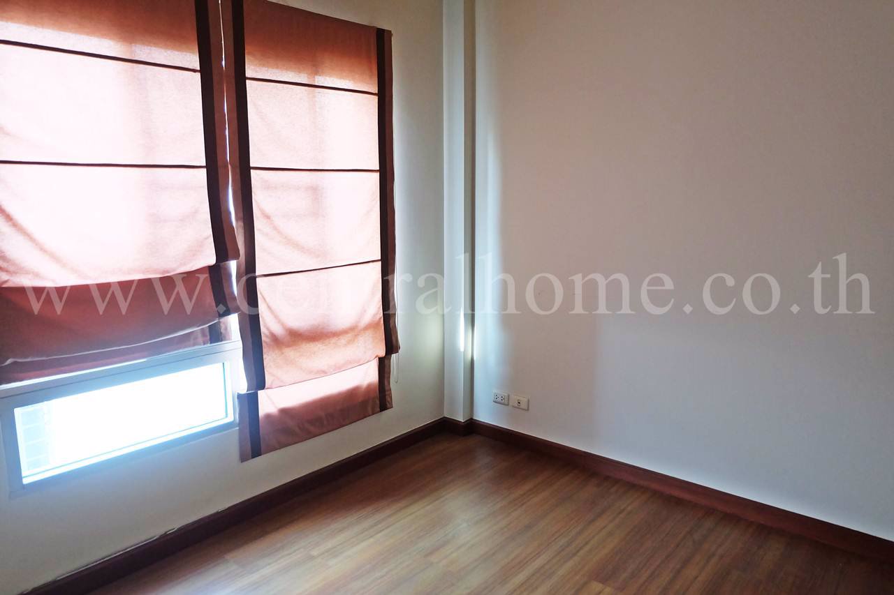 ทาวน์โฮม-บ้านกลางเมือง-สวิซทาวน์-ประเสริฐมนูกิจ-25