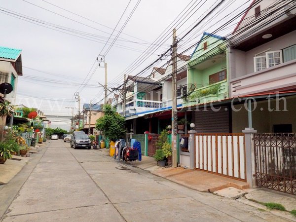 ทาวน์เฮ้าส์-บุษบาวิลล์-ราชพฤกษ์-ท่าอิฐ-แต่งใหม่ทั้งหลัง