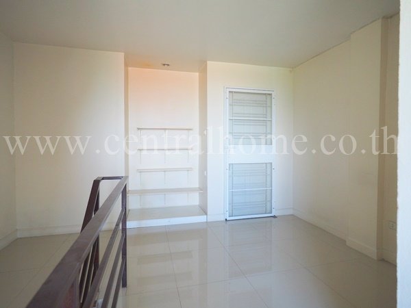 อาคารพาณิชย์-ติดถนนราชพฤกษ์-ขายต่ำกว่าราคาประเมิน-1-ล้าน