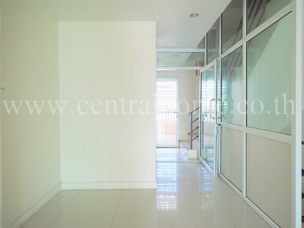 อาคารพาณิชย์-ติดถนนราชพฤกษ์-ขายต่ำกว่าราคาประเมิน-1-ล้าน