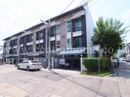 ทาวน์โฮม-บ้านกลางเมือง-โชคชัย-4-ซอย-50-หลังมุม-ถนนเมน