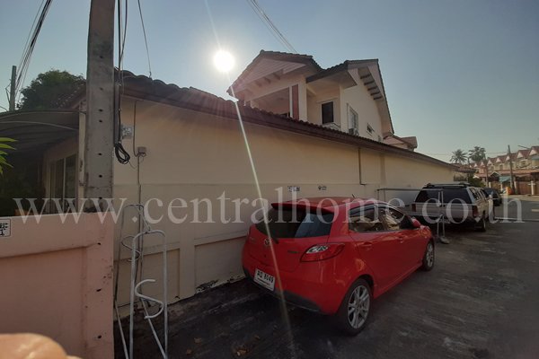 ทาวน์เฮ้าส์-หมู่บ้าน-เจ้าพระยา-รัตนาธิเบศร์-บางเลน-ซอย-4-หลังมุม