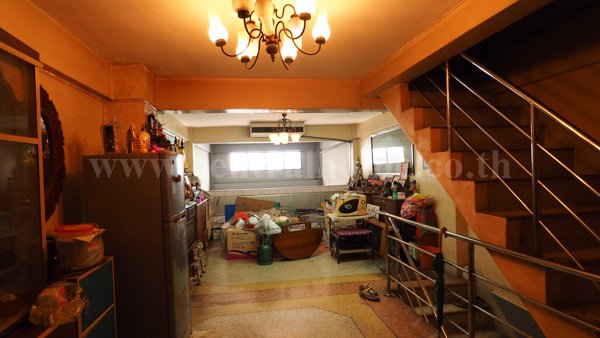 อาคารพาณิชย์-45-ชั้น-ถนนเจริญราษฎร์-10-ซอยประดู่-44-