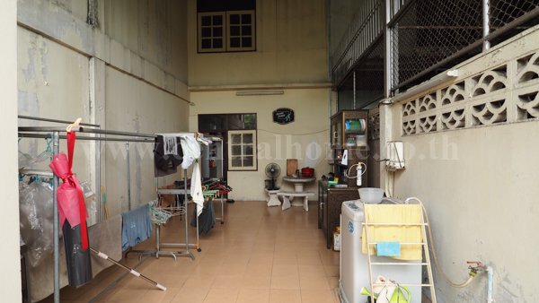 อาคารพาณิชย์-45-ชั้น-ถนนเจริญราษฎร์-10-ซอยประดู่-44-