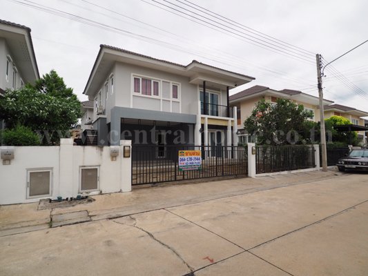 บ้านเดี่ยว-หมู่บ้าน-เดอะแกลเลอรี่-ปิ่นเกล้า-พุทธมณฑลสาย-4