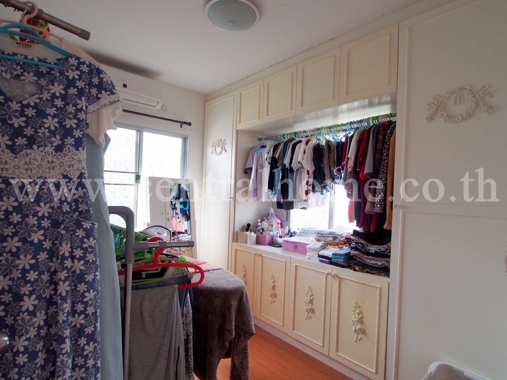 บ้านเดี่ยว-เนเบอร์โฮม-สุขาภิบาล-5-มีห้องนอนผู้สูงอายุ-ถูกที่สุด