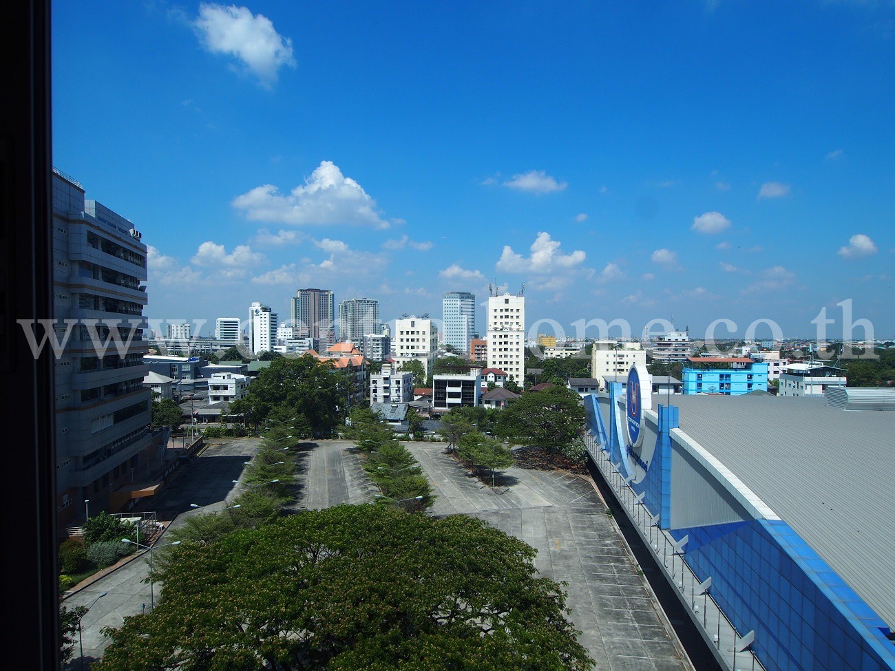 คอนโด-ดิไอริส-พระราม9-ศรีนครินทร์-ราคาถูกที่สุด