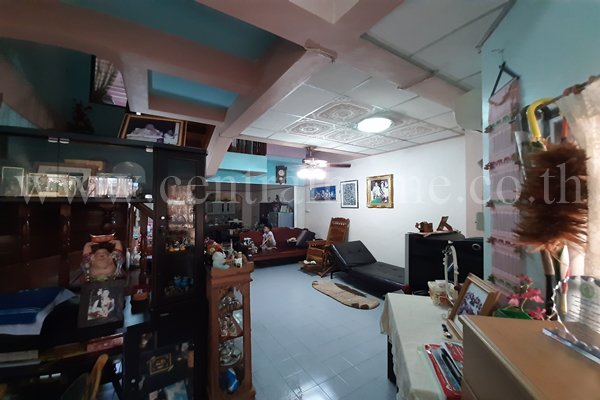 ทาวเฮ้าส์-หมู่บ้าน-บัวทองธานี-ตรงข้ามสมบัติบุรี