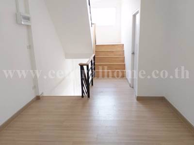 โฮมออฟฟิต-3-ชั้น-เมืองใหม่ดอนเมือง-สรงประภา-30