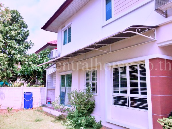 บ้านเดี่ยว-หมู่บ้าน-ไพรเวท-พาร์ค-ชวนชื่น-ซิตี้-เฟส-1-หลังมุม-ต้นโครงการ