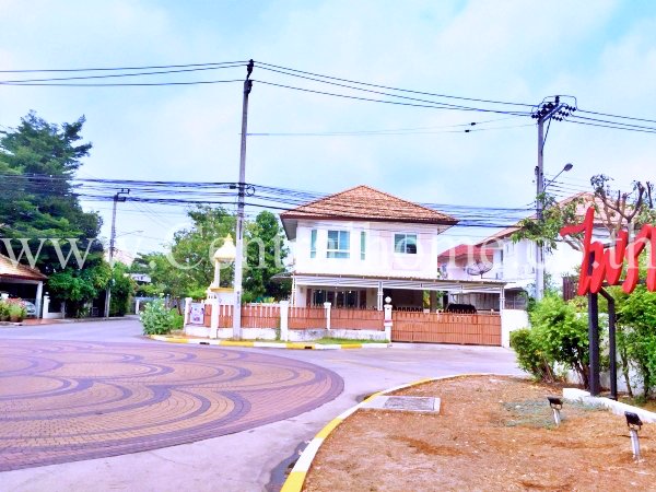 บ้านเดี่ยว-หมู่บ้าน-ไพรเวท-พาร์ค-ชวนชื่น-ซิตี้-เฟส-1-หลังมุม-ต้นโครงการ