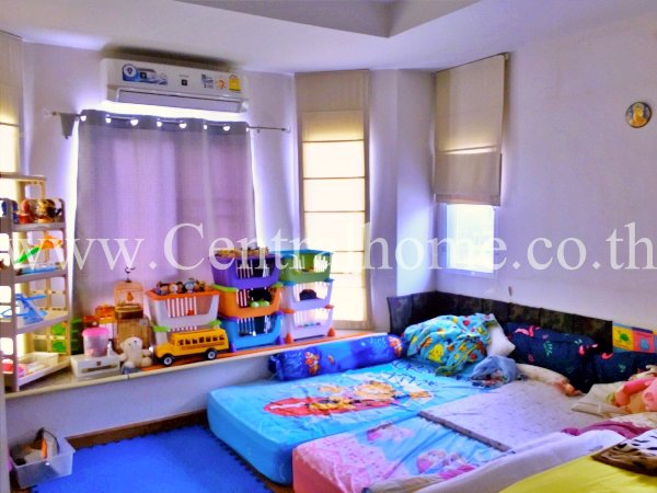 บ้านเดี่ยว-หมู่บ้าน-ไพรเวท-พาร์ค-ชวนชื่น-ซิตี้-เฟส-1-หลังมุม-ต้นโครงการ