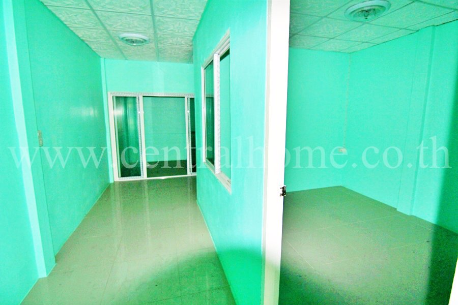 ทาวน์เฮ้าส์-หมู่บ้านพิมลราช-1-บางบัวทอง