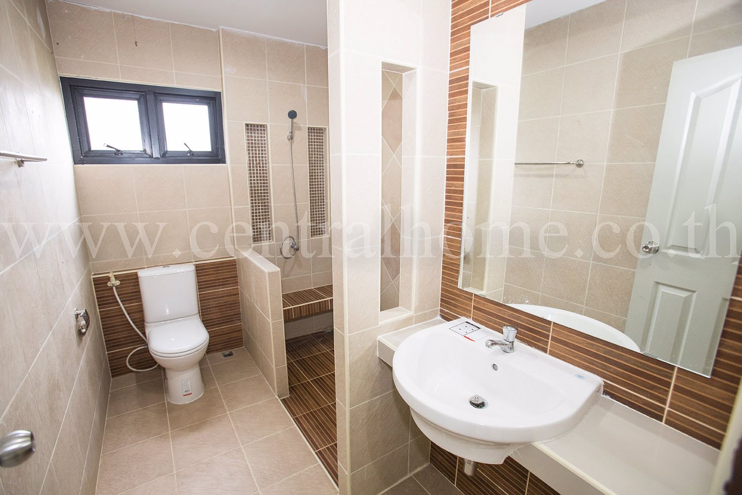 บ้านเดี่ยว-เดอะปาล์ม-พลูตาหลวง-สัตหีบ-ชลบุรี