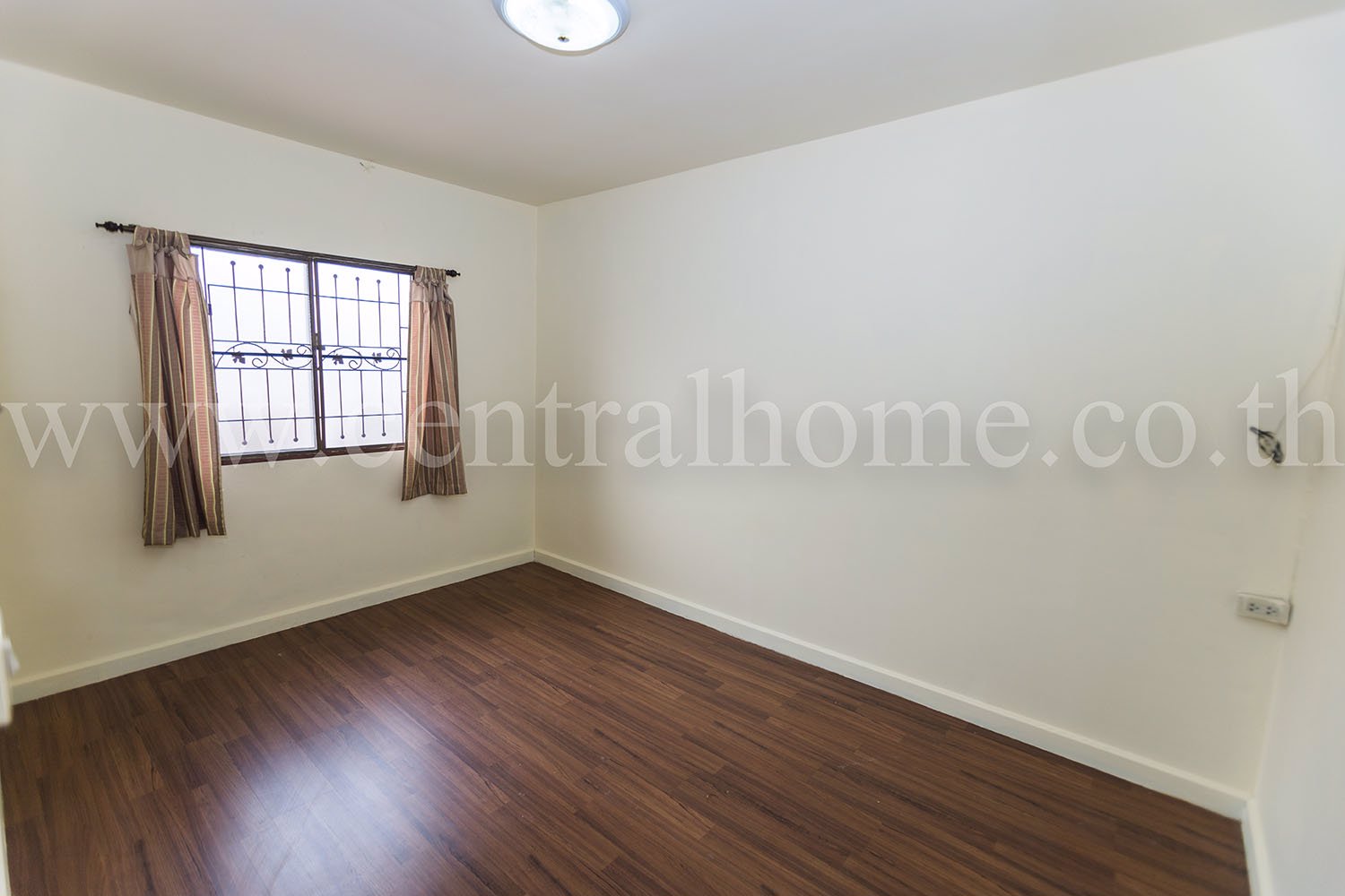 ทาวน์เฮ้าส์-หมู่บ้าน-พฤกษา-39-แก้วอินทร์-บางใหญ่