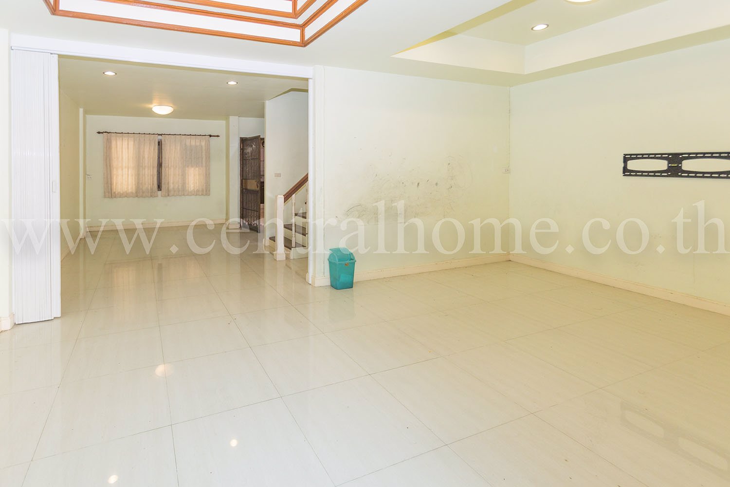 ทาวน์เฮ้าส์-หมู่บ้าน-อักษรา-บางบัวทอง-ถนน-บางกรวย-ไทรน้อย