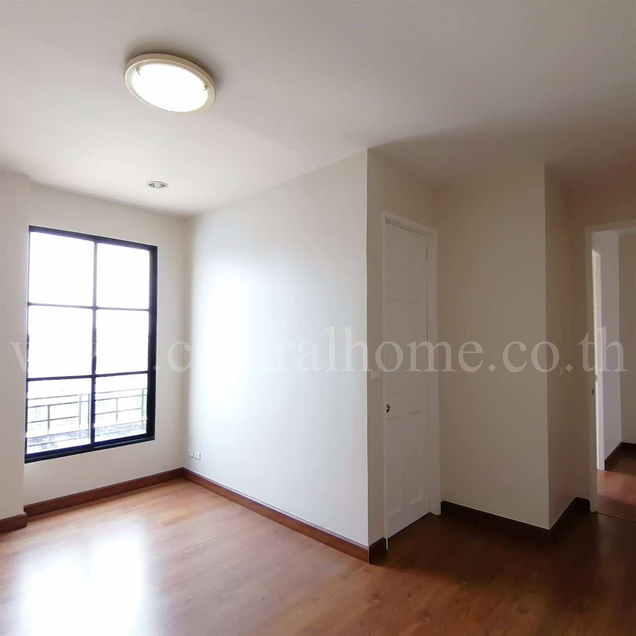 บ้านกลางกรุง-ออฟฟิศ-ปาร์ค-ลาดพร้าว-71-ถนาคนิวาส-ซ10