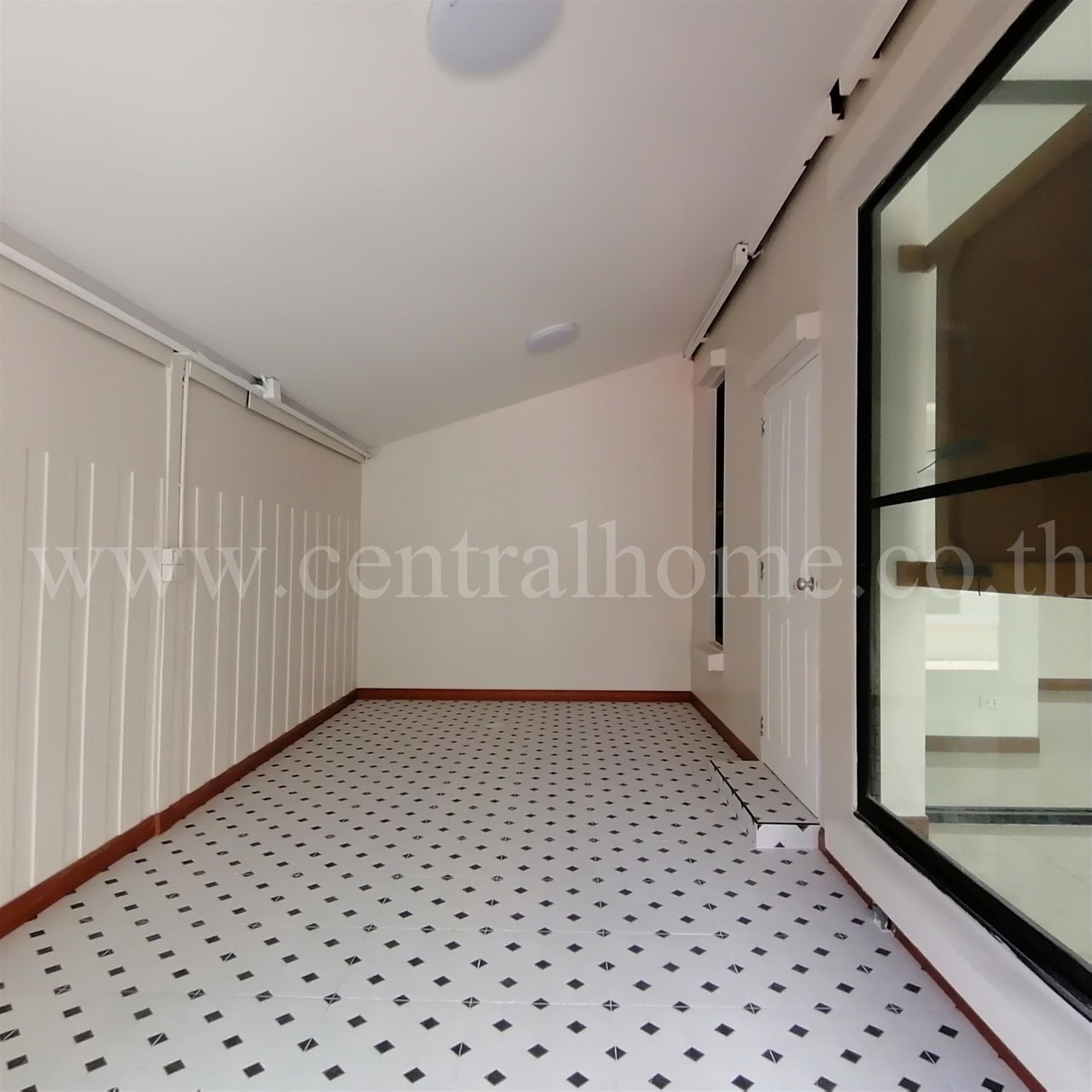 บ้านกลางกรุง-ออฟฟิศ-ปาร์ค-ลาดพร้าว-71-ถนาคนิวาส-ซ10