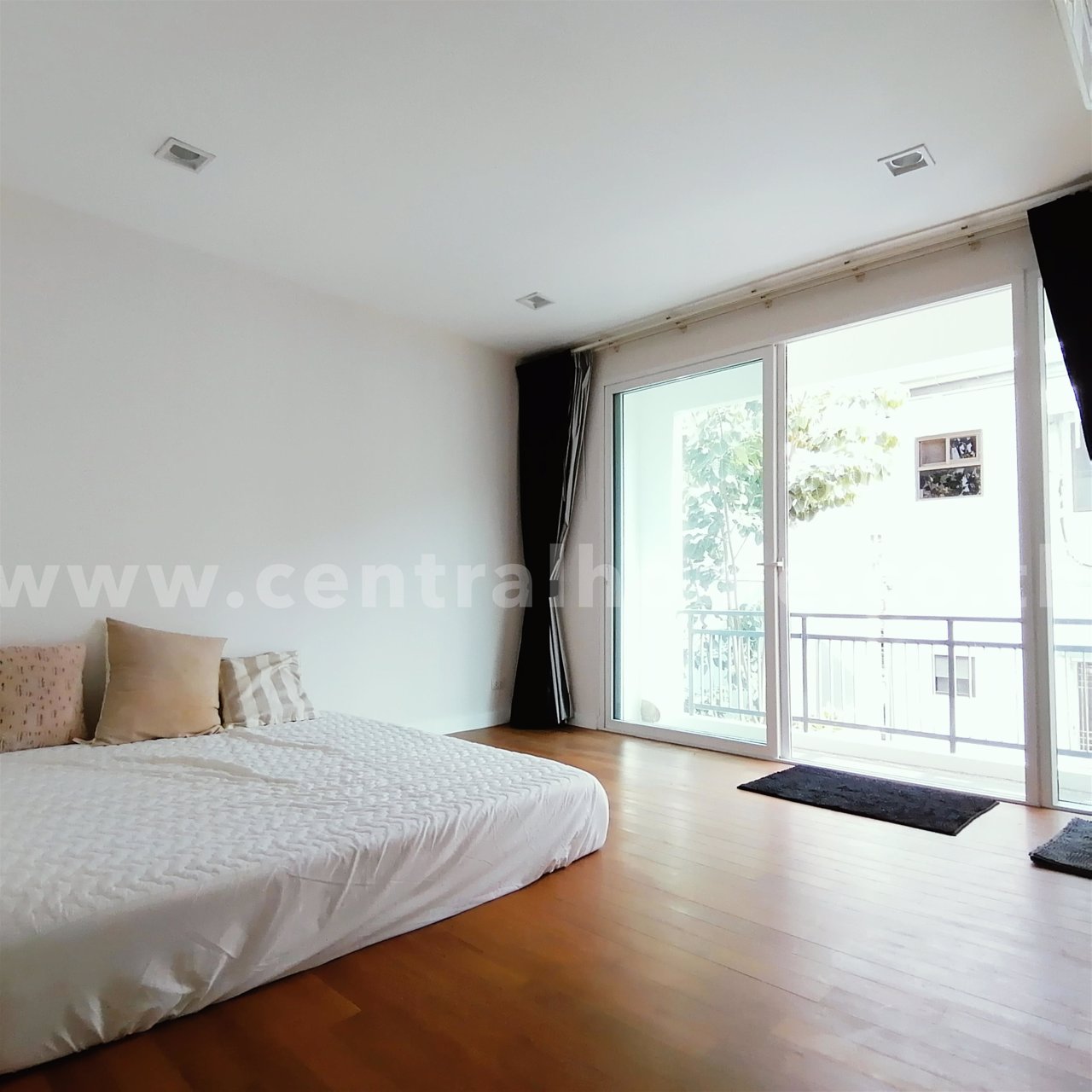 ทาวน์โฮม-โครงการ-สเปซ-ลาดพร้าว-เหม่งจ๋าย