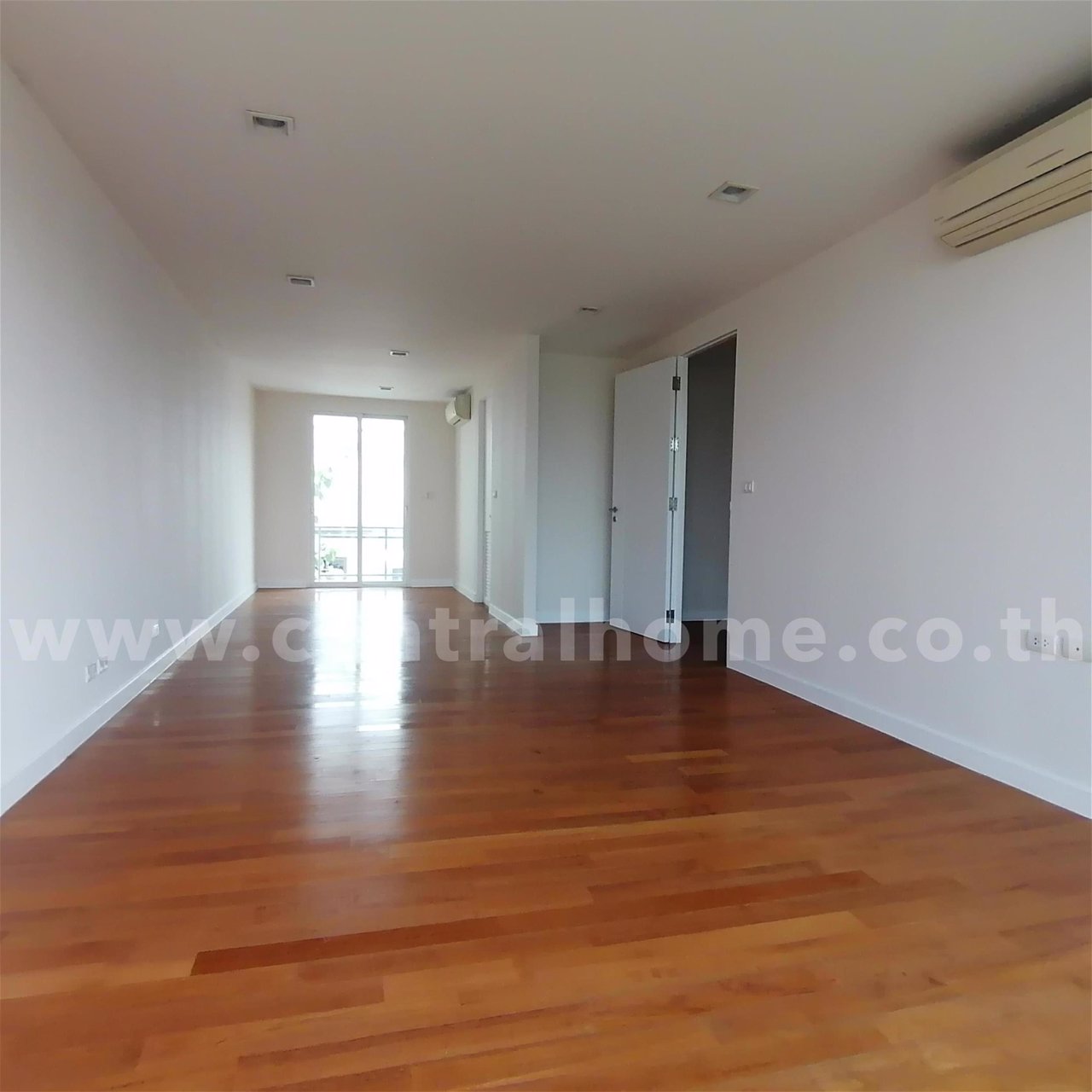 ทาวน์โฮม-โครงการ-สเปซ-ลาดพร้าว-เหม่งจ๋าย