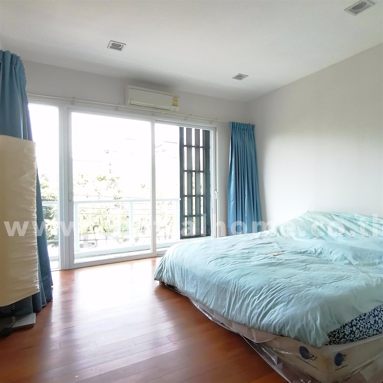 ทาวน์โฮม-โครงการ-สเปซ-ลาดพร้าว-เหม่งจ๋าย